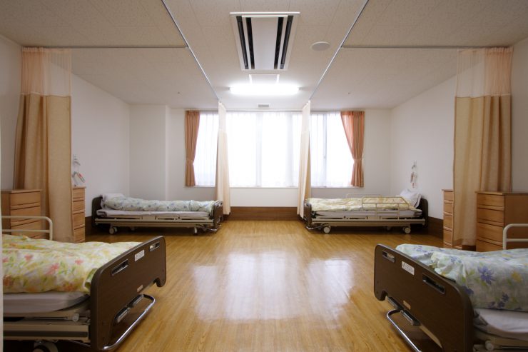 増築棟2階療養室（4人部屋）