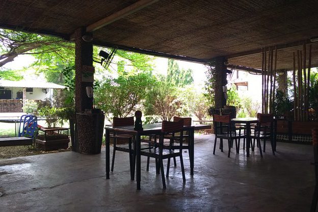 Woodern restaurant 内観1
